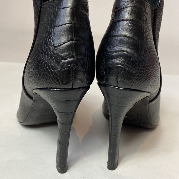 Joie Gwen black embossed leather open toe booties size 7 - Picture 5 of 10